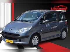 Peugeot 1007 - 1.4 Urban 87.939km nap
