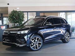Volkswagen Tiguan - 1.5 eTSI 2x R-Line DSG Pano IQ Matrix Trekhaak 360Cam HuD Virtual H&K