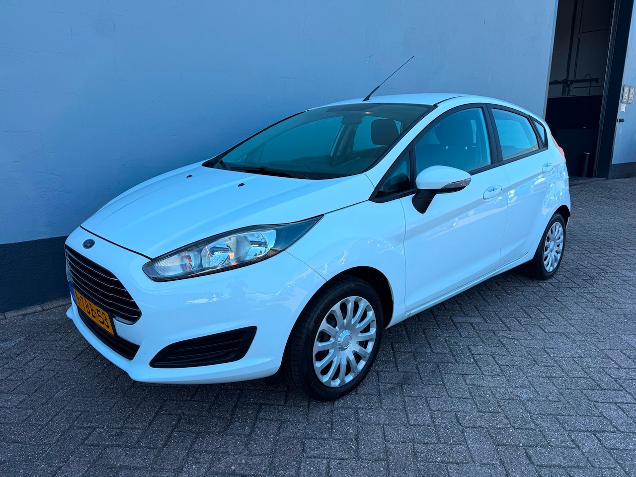 Ford Fiesta - 1.0 Style 5-Deurs - Airco - AutoWereld.nl