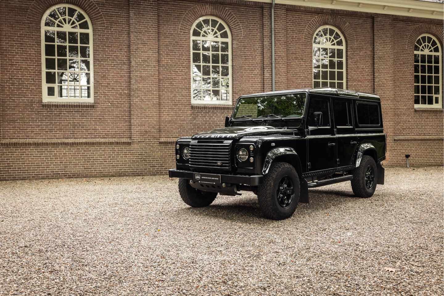 Land Rover Defender - 2.4Tdci Station Wagon Zeer nette staat - AutoWereld.nl