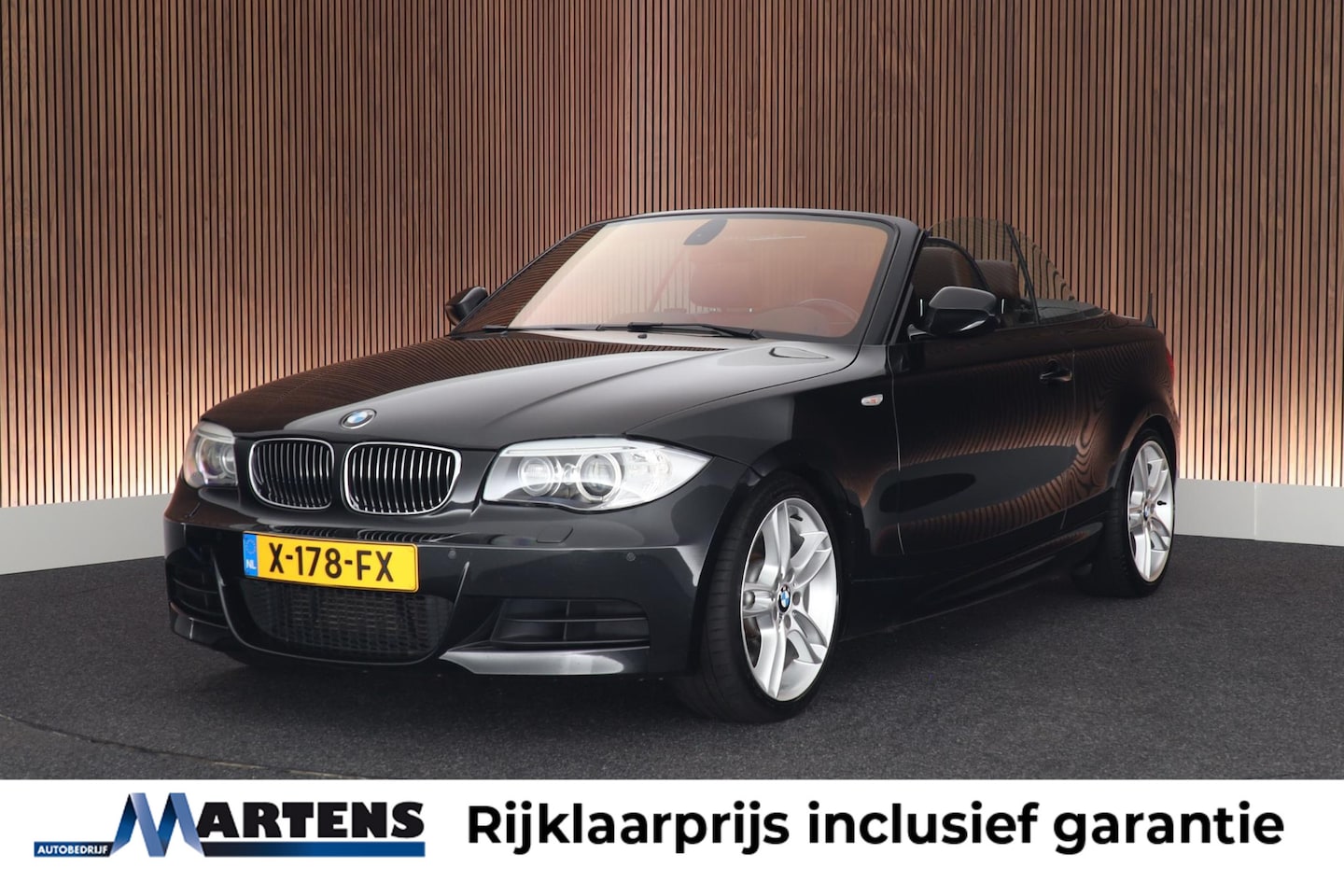 BMW 1-serie Cabrio - 135i Automaat Exclusive Edition M Pakket Leer Xenon Harman Kardon Windscherm Stoelverwarmi - AutoWereld.nl