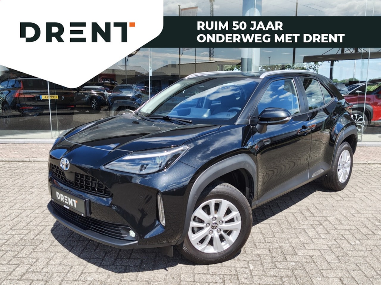 Toyota Yaris Cross - 1.5 Hybrid Dynamic | Trekhaak | Sensoren v/a | HUD | El. Achterklep | BSM - AutoWereld.nl