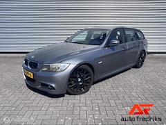 BMW 3-serie Touring - 320i Business Line M Sport