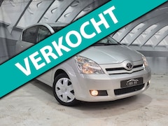 Toyota Verso - 1.6 VVT-i Dynamic zeer netjes