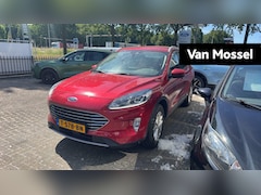 Ford Kuga - 2.5 PHEV Titanium Cruise Control | parkeersensoren | Achteruitrijcamera | Navigatie | Appl