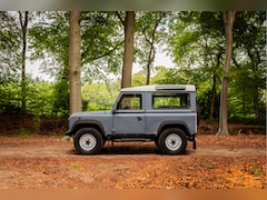 Land Rover Defender 90 - V8 Station Wagon Wegenbelastingvrij
