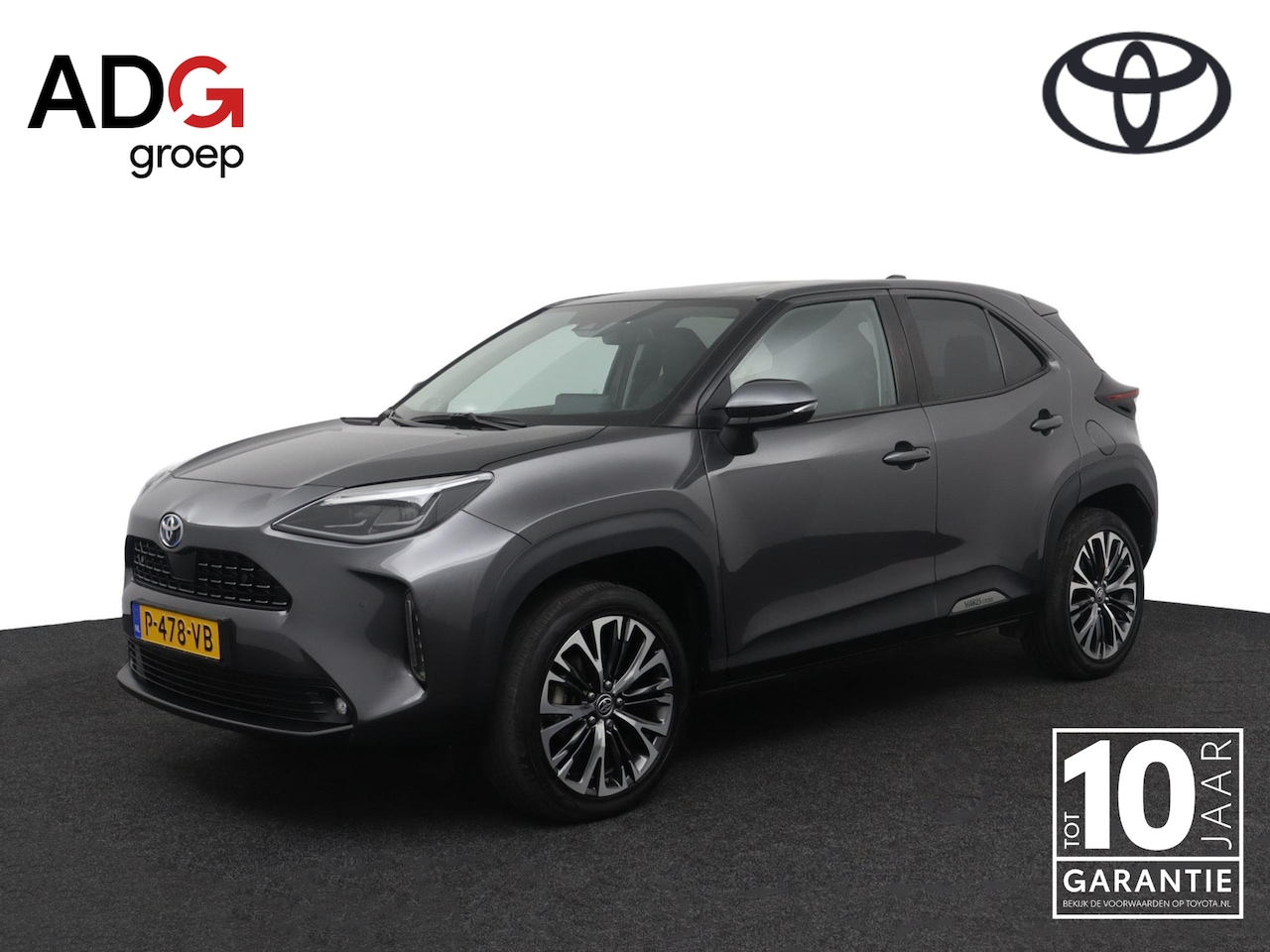 Toyota Yaris Cross - 1.5 Hybrid Executive | Leder - Stof bekleding | Dodehoekherkening | Trekhaak | Parkeersens - AutoWereld.nl