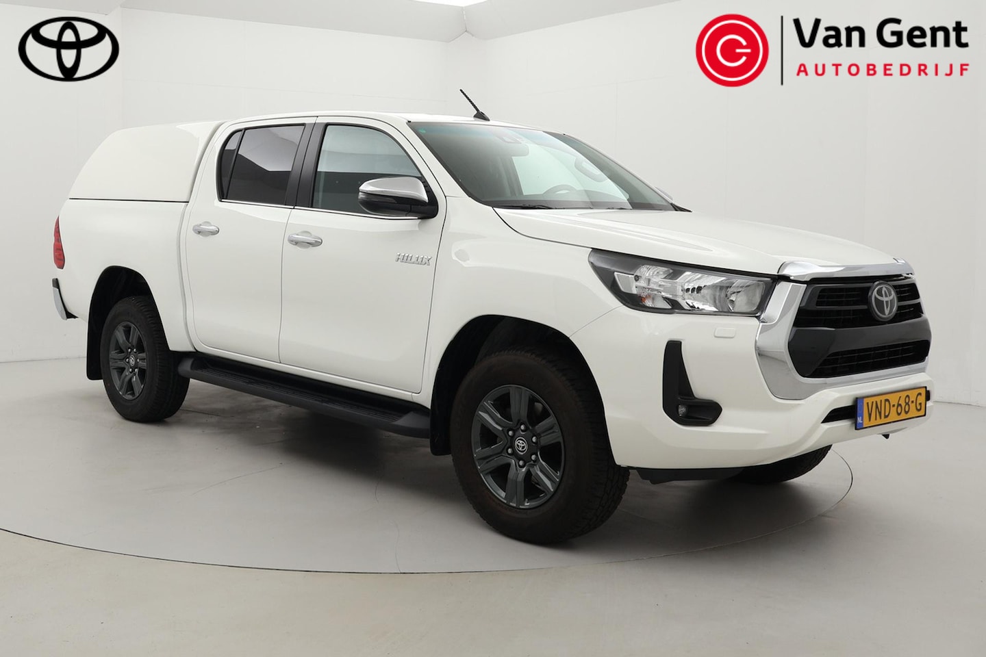 Toyota HiLux - 2.4 D-4D Double Cab Professional | Trekhaak | Apple Carplay / Android Auto | Adaptive Crui - AutoWereld.nl