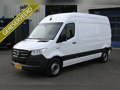 Mercedes-Benz eSprinter - 312 L2H2 FWD 56 kWh Camera, Stoelverwarming