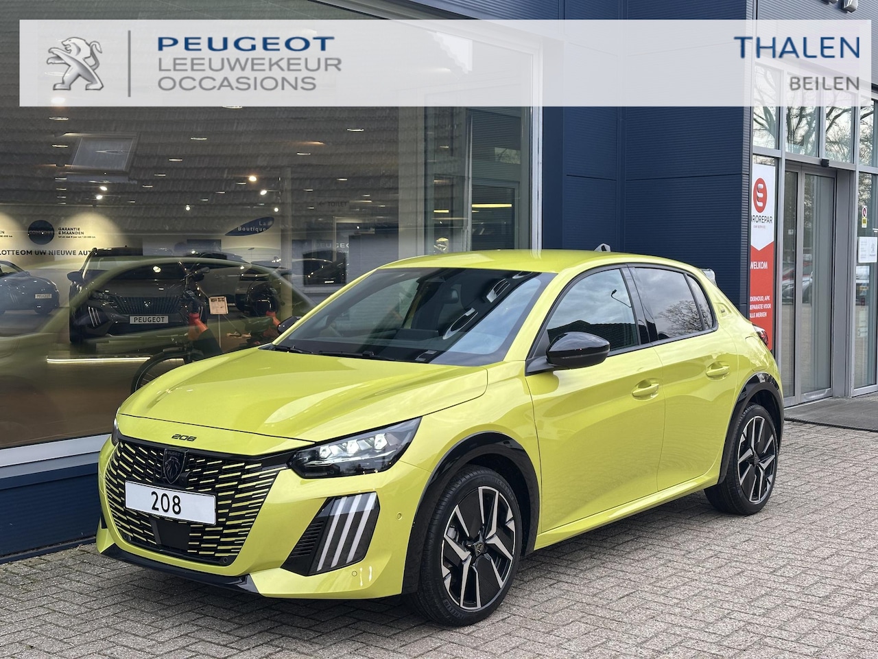 Peugeot 208 - 1.2 Hybrid GT Automaat | Nieuwe Auto | Meest Complete Uitvoering | 360 Graden Camera | Nav - AutoWereld.nl
