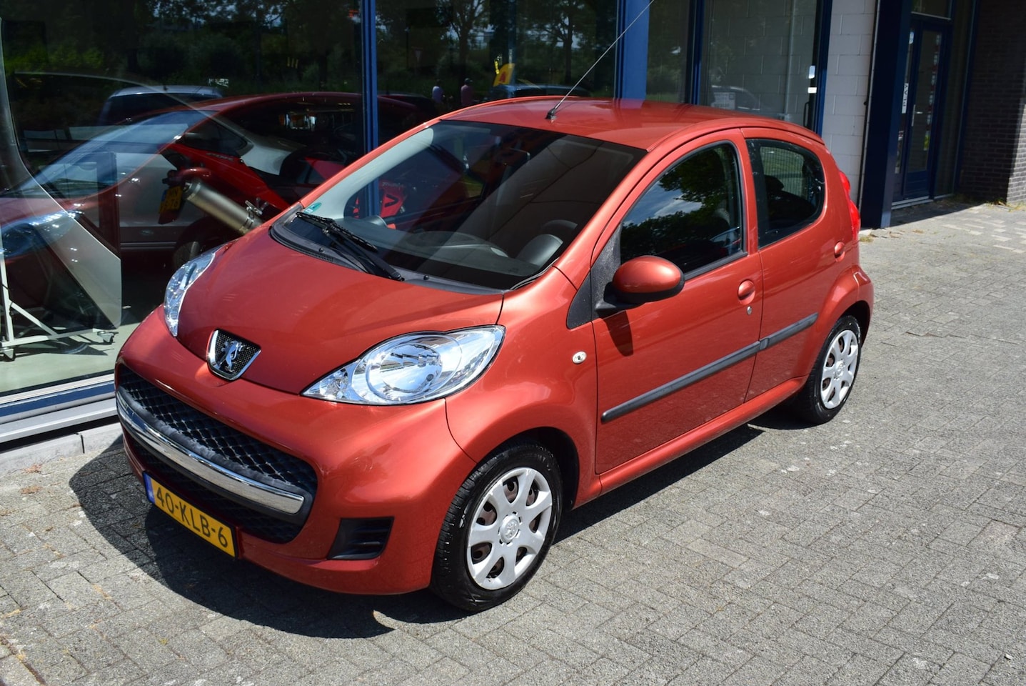Peugeot 107 - 1.0-12V XS AUTOMAAT // Airco, lage km-stand, 5-deurs - AutoWereld.nl