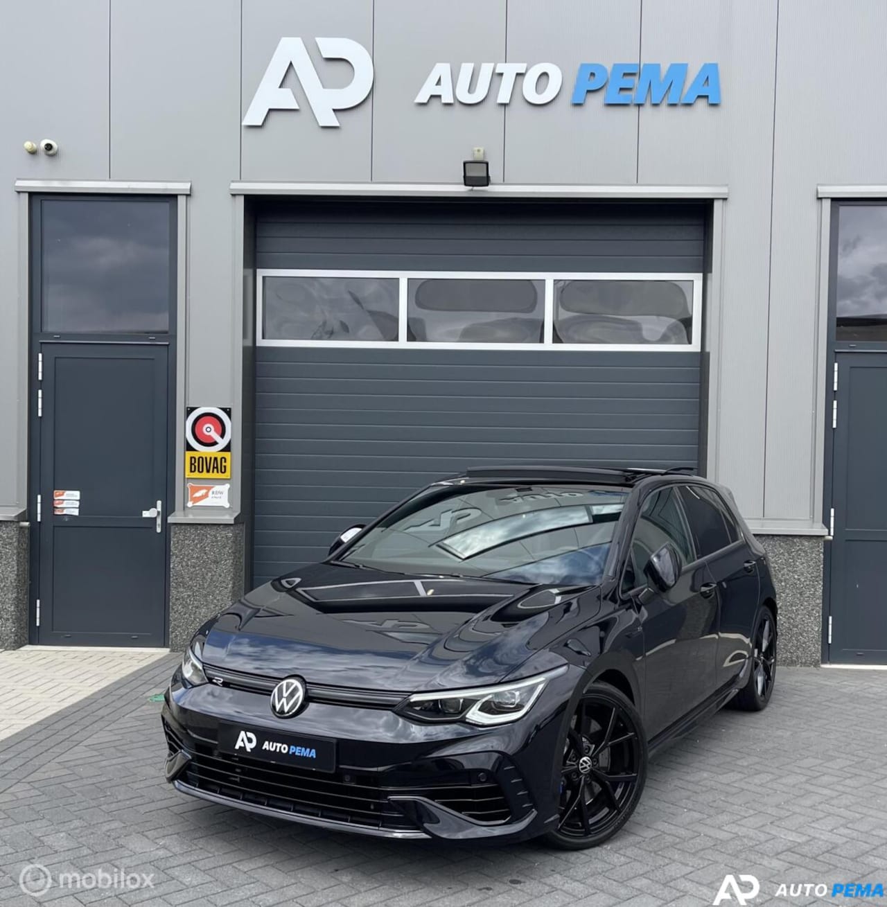 Volkswagen Golf - 2.0 TSI R 4M Performance Leder Akra - AutoWereld.nl