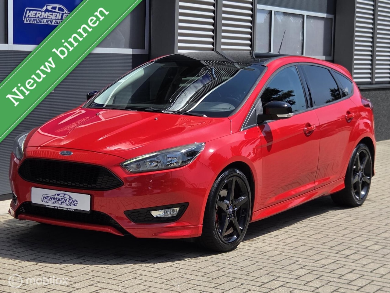 Ford Focus - 1.5 EcoBoost 150pk ST-Line Red Edition distributie nw. - AutoWereld.nl