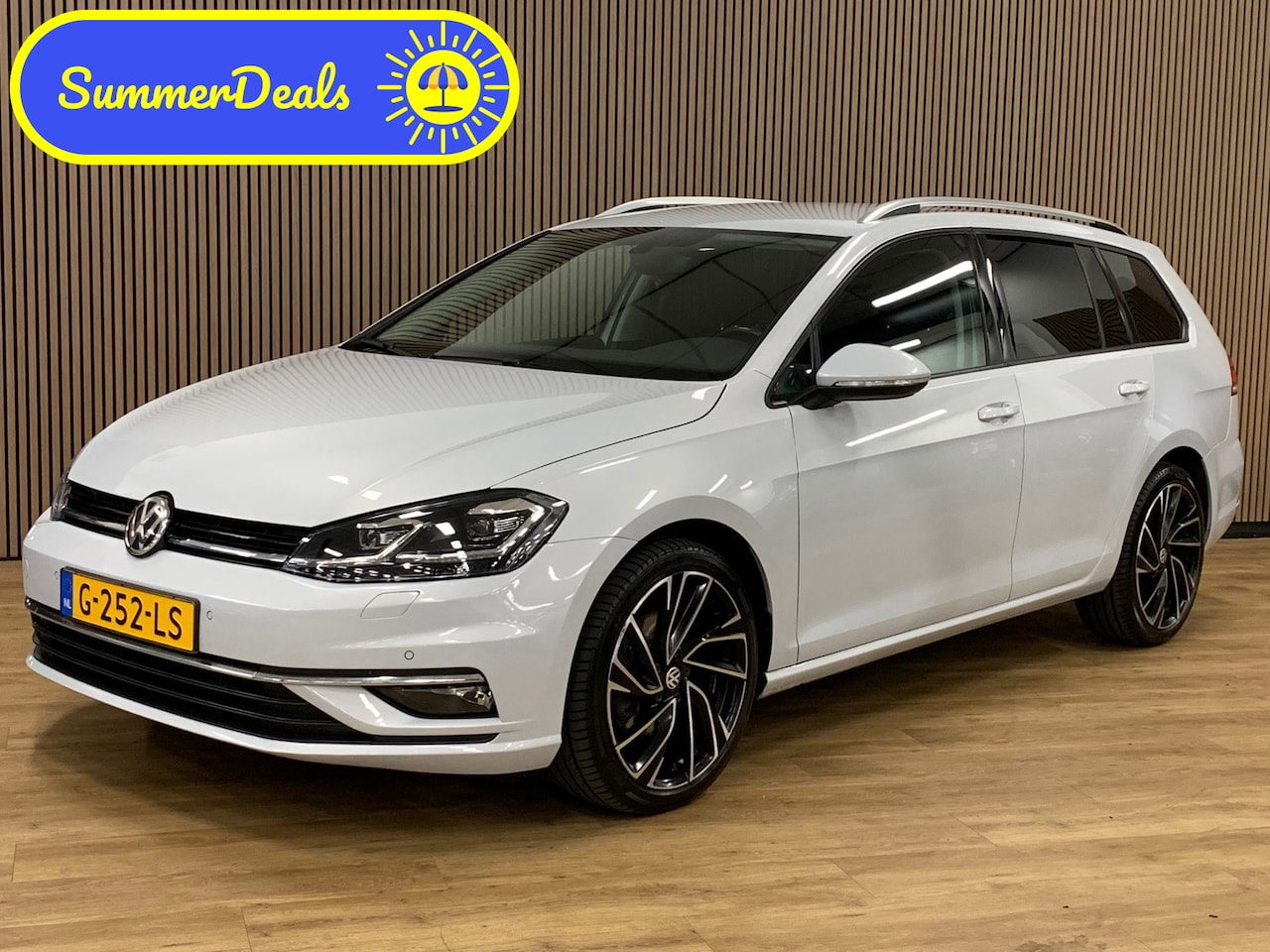 Volkswagen Golf Variant - 1.6 TDI Highline|Automaat|Camera|Climante Control| - AutoWereld.nl
