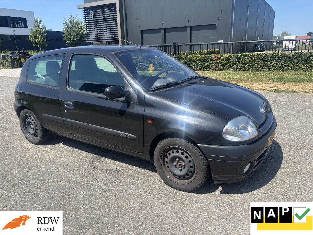 Renault Clio - 1.6-16V RXE/AIRCO/ELEK.RAMEN/APK/NAP - AutoWereld.nl