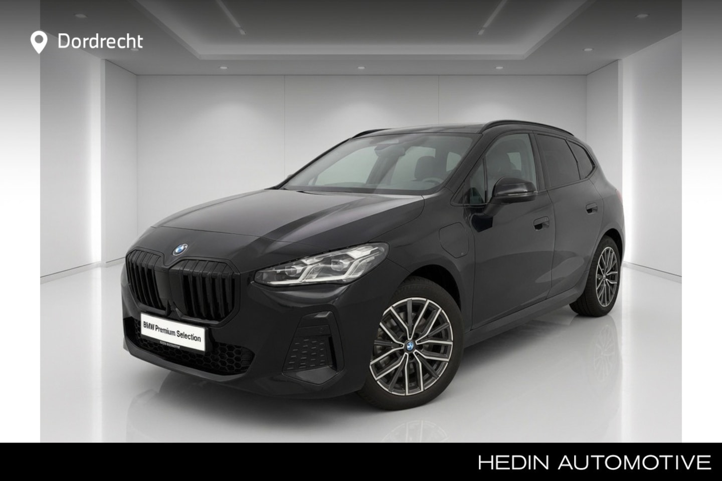 BMW 2-serie Active Tourer - 225e xDrive M-Sport | Panorama | Camera | - AutoWereld.nl