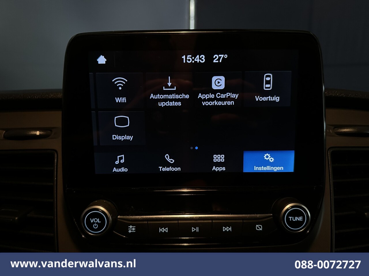 Ford Transit Custom - 2.0 TDCI 130pk L2H1 Euro6 Airco | Camera | LED | Apple Carplay | Cruisecontrol | 2800kg Tr - AutoWereld.nl