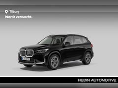 BMW iX1 - xDrive30 67 kWh | Achteruitrijcamera | DAB-Tuner | Parking Assistant | Comfort Access |