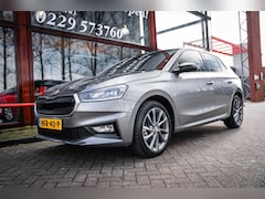 Skoda Fabia - 1.0 TSI Business Luxe Edition | Automaat | App-connect | Parkeer camera | Adaptieve cruise