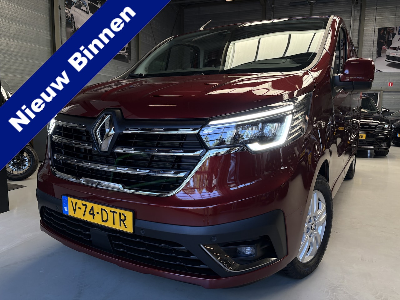 Renault Trafic - 2.0 Blue dCi 150 T30 L2H1 Extra Adapt. Cruise, Camera, Navi - AutoWereld.nl