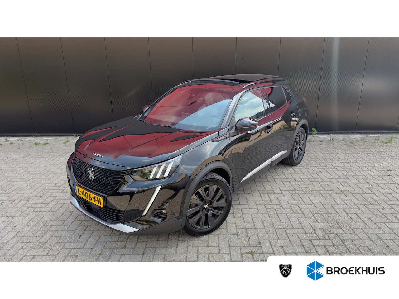 Peugeot e-2008 - EV GT Pack 50 kWh | Panorama Dak | Stoelverwarming Voor | Adaptieve Cruise Control | Achte - AutoWereld.nl