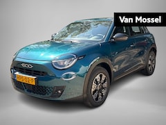 Fiat 600 - 1.2 Hybrid Urban | Navigatie | Climate control | Parkeersensoren voor+ achter | Stoelverwa