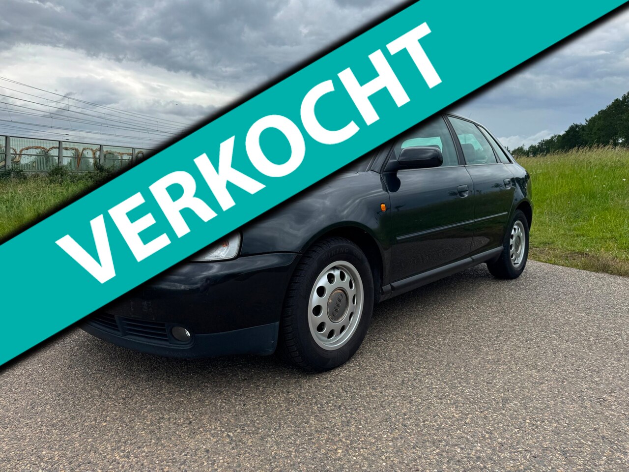 Audi A3 - 1.6 Attraction | Climate control | NAP | Super nette wagen - AutoWereld.nl