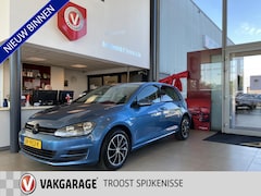 Volkswagen Golf - 1.2 TSI Trendline, Navigatie, Parkeerassistent, Spraakbediening, Climatecontrol, Stoelverw