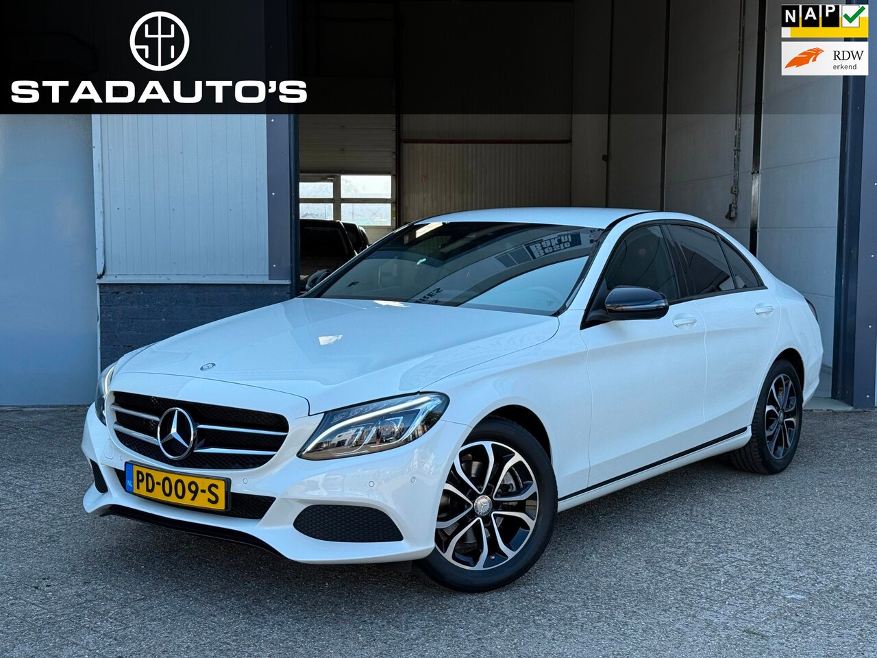 Mercedes-Benz C-klasse - 200 Premium Plus Camera|NAP|1e eigenaar! - AutoWereld.nl