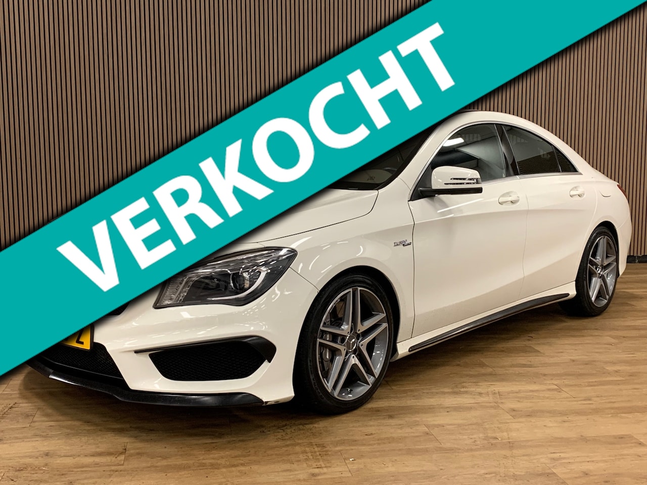 Mercedes-Benz CLA-Klasse - AMG 45 4MATIC Edition 1|Camera|97000KM|Navigatie| - AutoWereld.nl