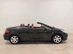 Peugeot 307 CC - 2.0-16V Leer Navi Cruise Clima APK NAP