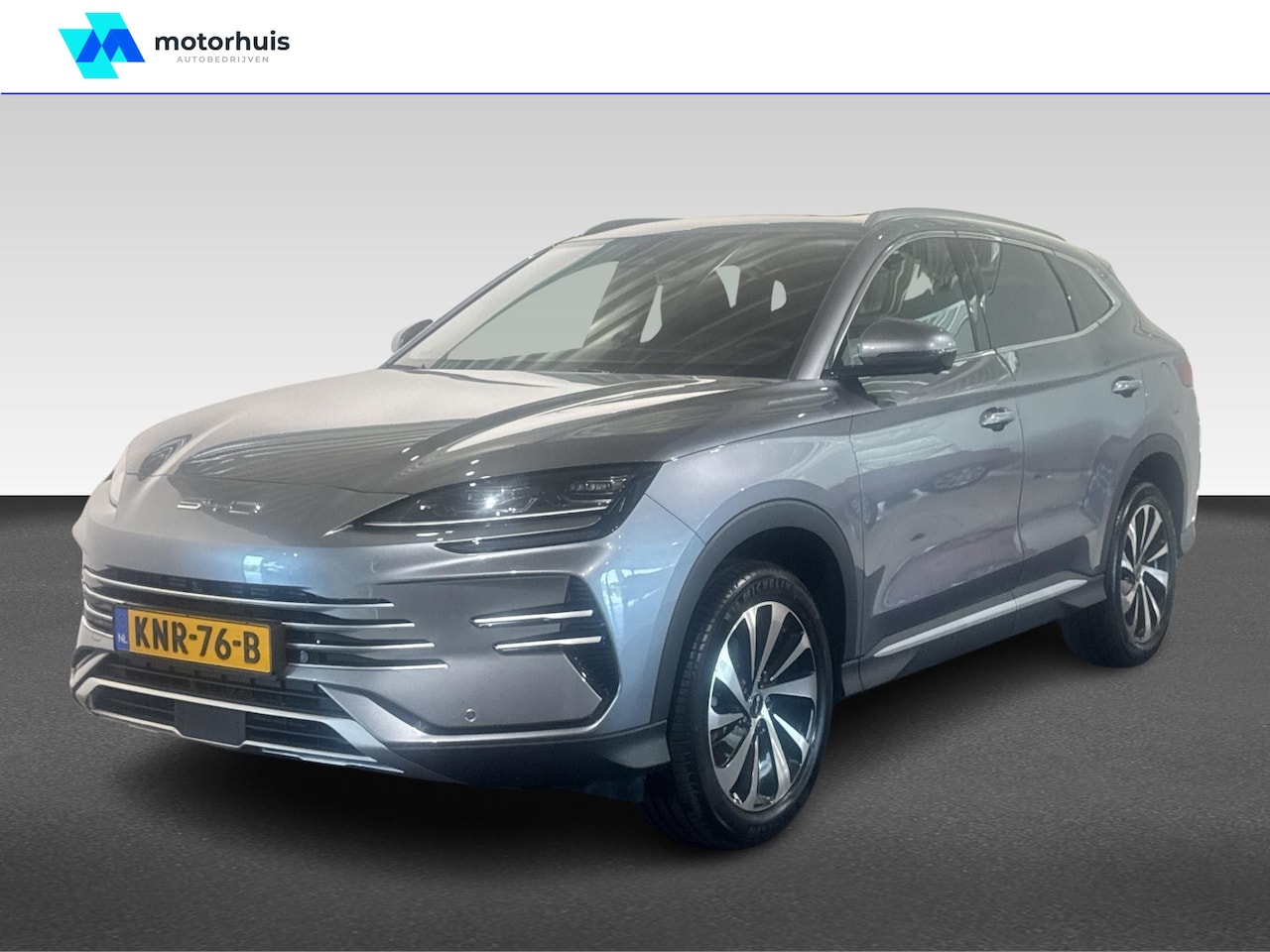 BYD Seal U - 1.5 T DM-i AWD Design | Achterbank in delen neerklapbaar | Armsteun achter | Armsteun voor - AutoWereld.nl
