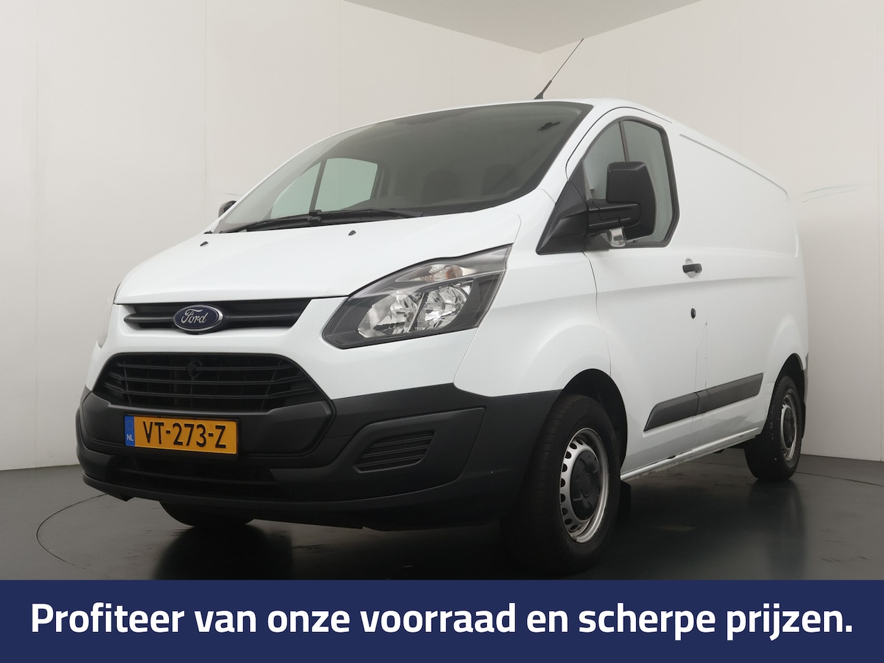 Ford Transit Custom - 270 2.2 TDCI L1H1 Economy Edition - Airco - Achteruitrij camera - Trekhaak - Bluetooth - AutoWereld.nl