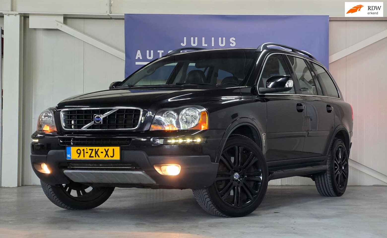 Volvo XC90 - 3.2 Kinetic Android/Apple Carplay Trekhaak Xenon 20"LM Mooi! - AutoWereld.nl