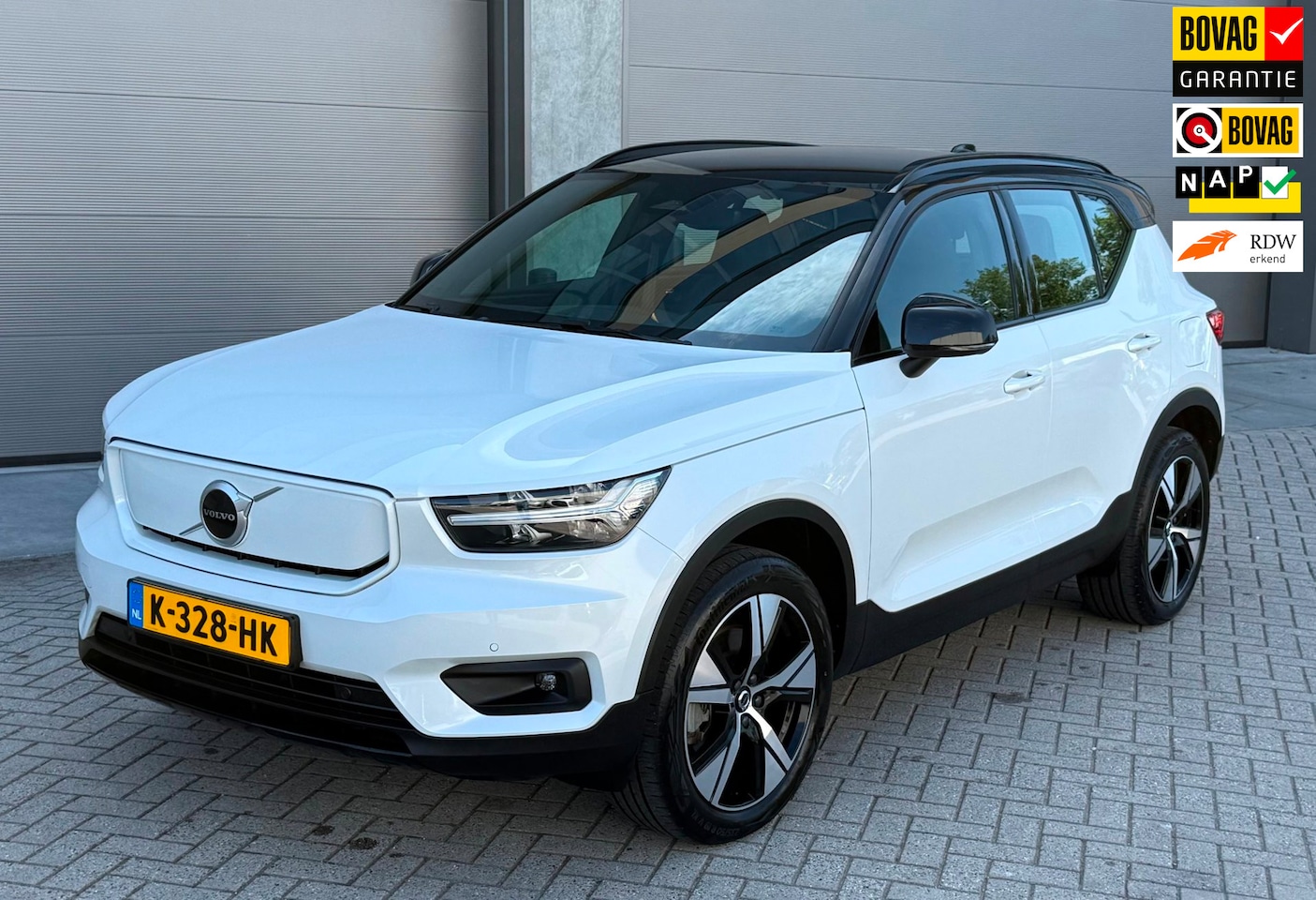 Volvo XC40 - Recharge P8 AWD R-Design Wit 2020 NAP|CAMERA|LDR - AutoWereld.nl