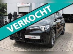 Alfa Romeo Stelvio - 2.0 T AWD Q4 Leer Navi Blindspot Memory LED Keyless