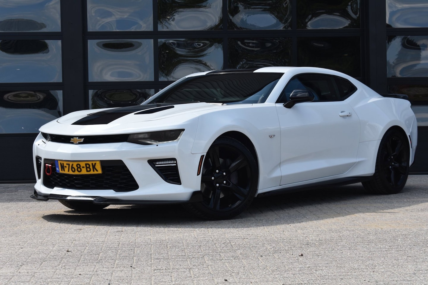 Chevrolet Camaro - SS V8 '17 6.2 461 PK Leder Clima Inruil mogelijk - AutoWereld.nl
