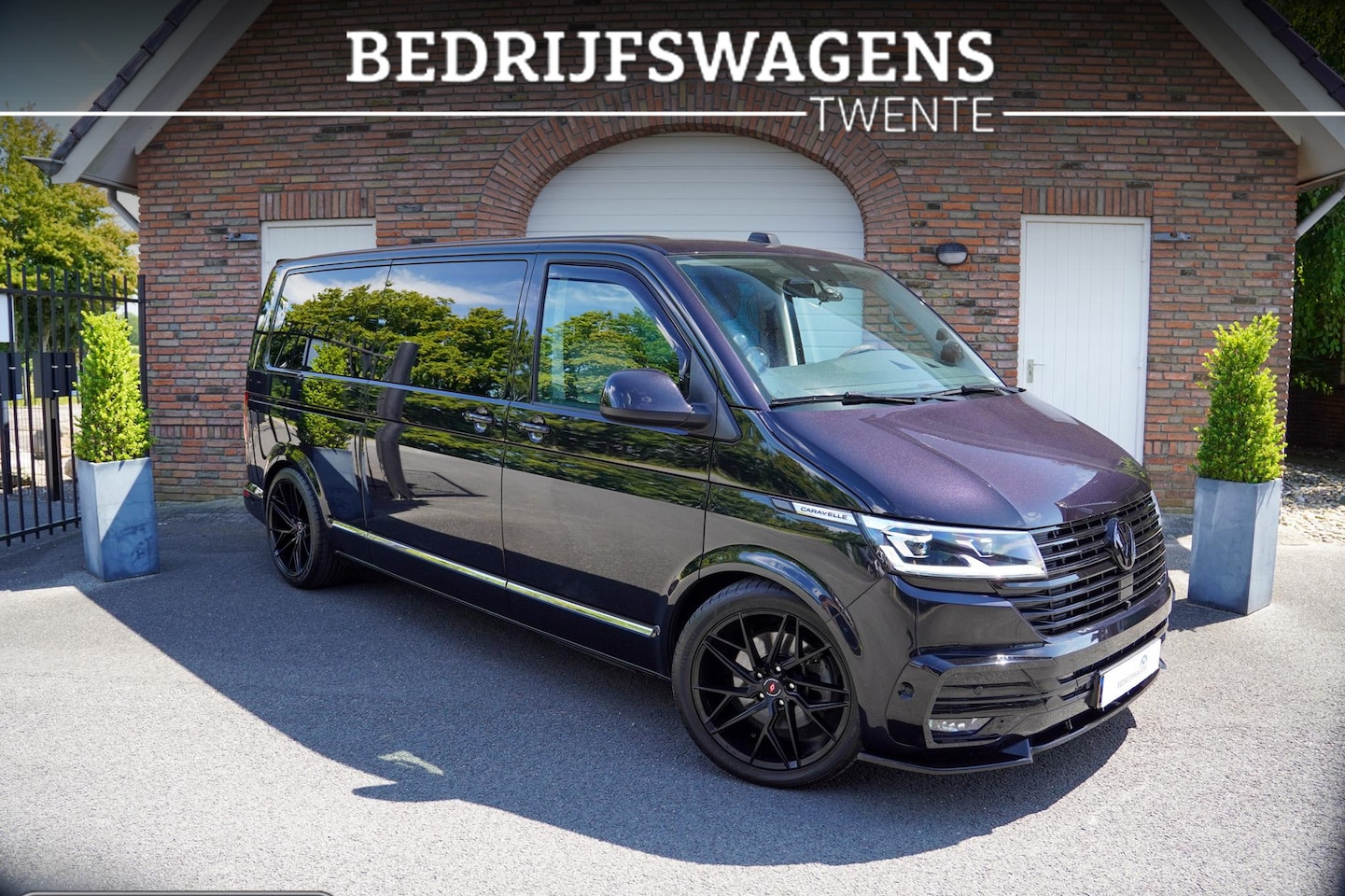 Volkswagen Transporter - 2.0 TDI 199PK DSG L2H1 DUB/CAB AUDIO PAKKET BPM VRIJ - AutoWereld.nl