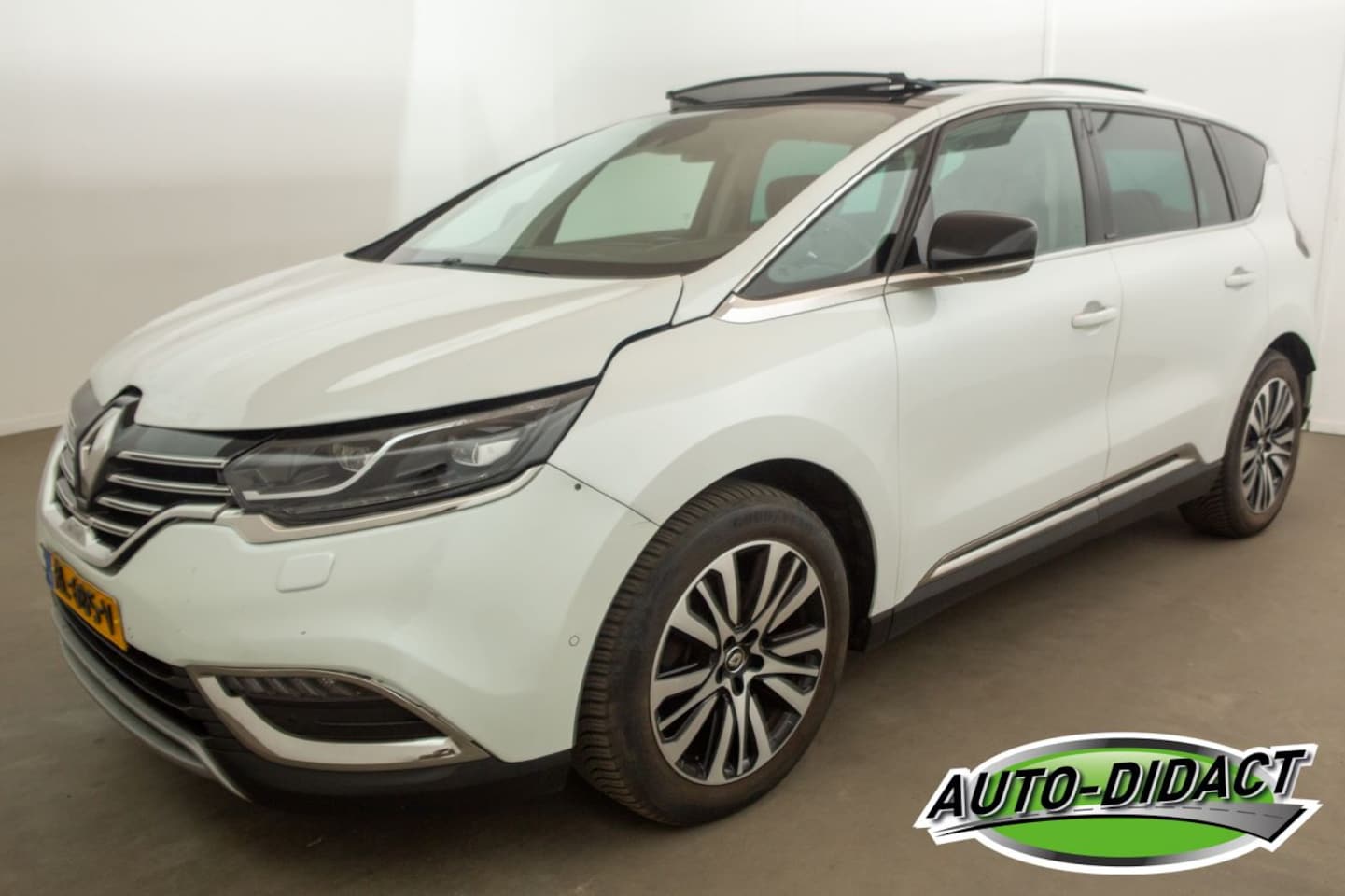 Renault Espace - 1.8 TCe 7p. Automaat Pano Navi Camera Leder Initiale Paris - AutoWereld.nl