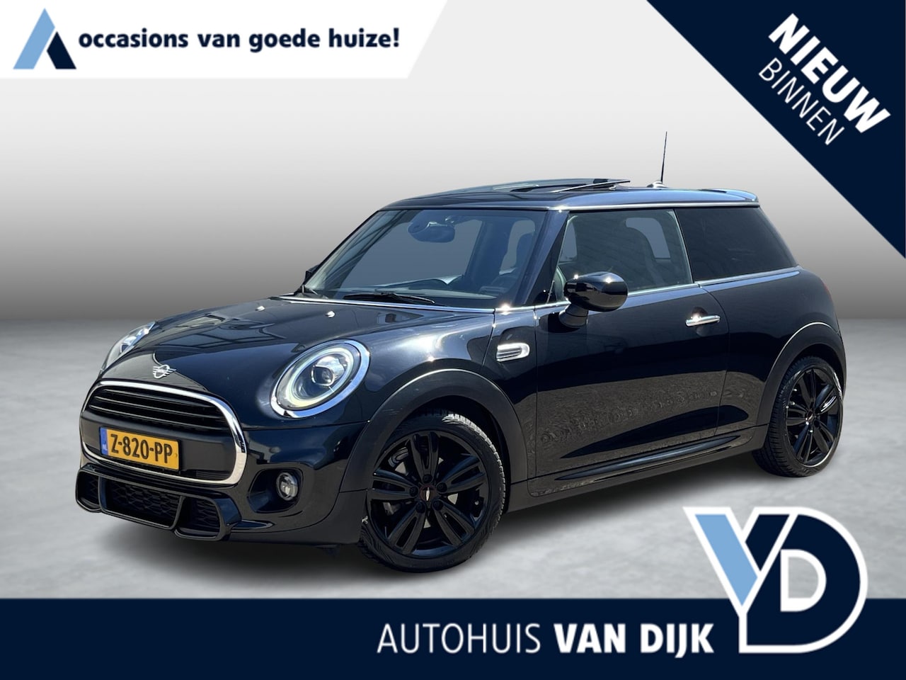 MINI 3-Deurs - 1.5 One Chili | Pano.Dak/Leder-Alcantara/JCW pakket/Navi/Clima/Cruise/Apple CarPlay-Androi - AutoWereld.nl