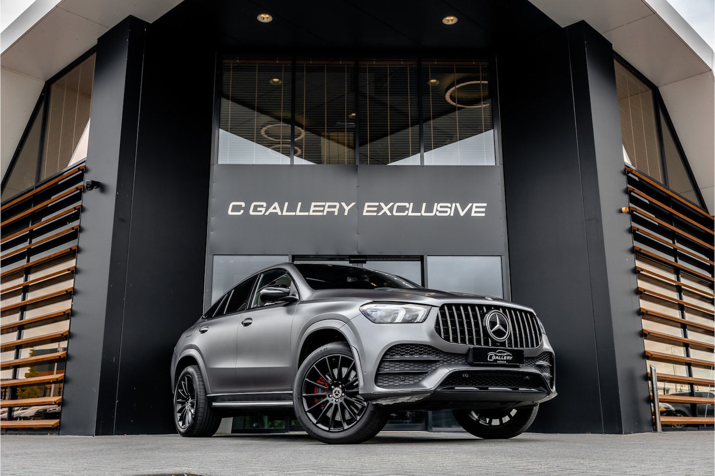Mercedes-Benz GLE-Klasse Coupé - 350 de 4MATIC - AMG Line | Panorama | Burmester | Luchtvering | Memory - AutoWereld.nl