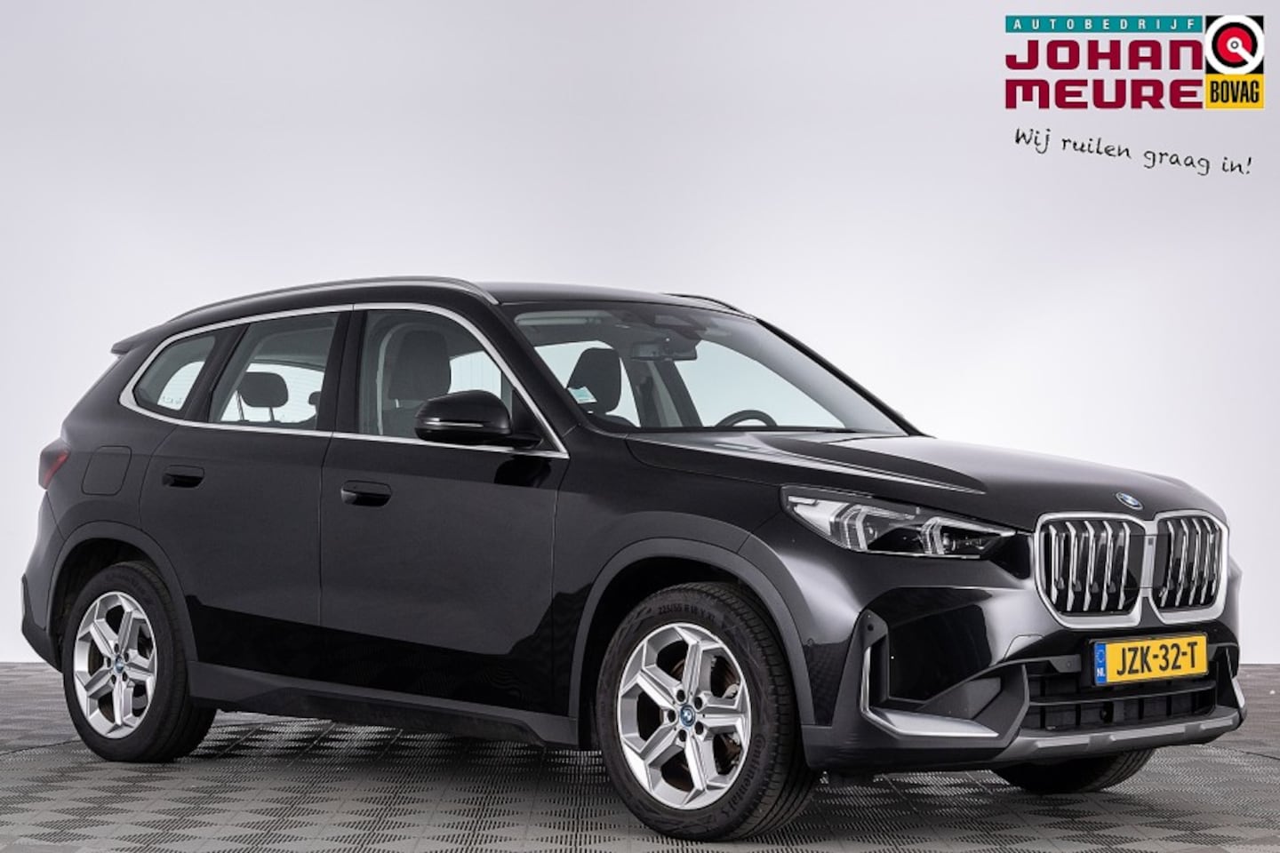 BMW iX1 - xDrive30 Business Design *SOH 100%* NAVI | Full LED | VELGEN - AutoWereld.nl