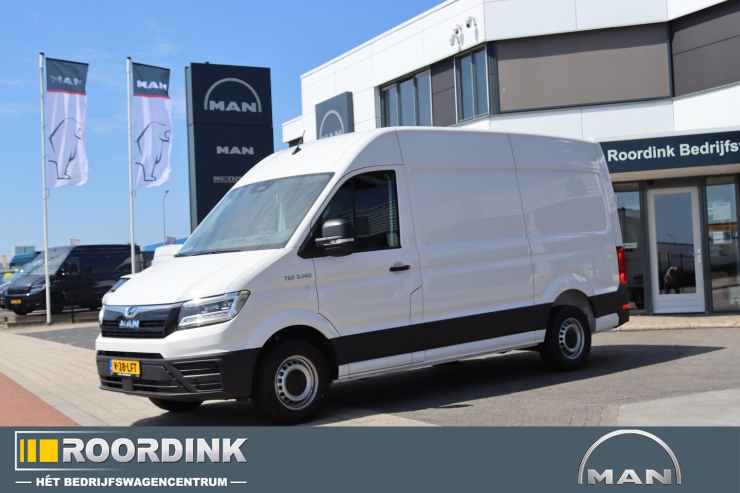 MAN TGE - 3.140 L3H3, camera, bijrijdersbank, groot scherm - AutoWereld.nl