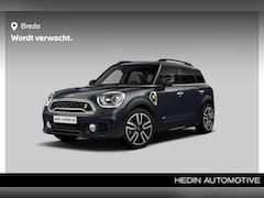 MINI Countryman - 1.5 Cooper SE ALL4 JCW pakket | Panoramadak | Harman Kardon | Head-Up Display | Elektrisch