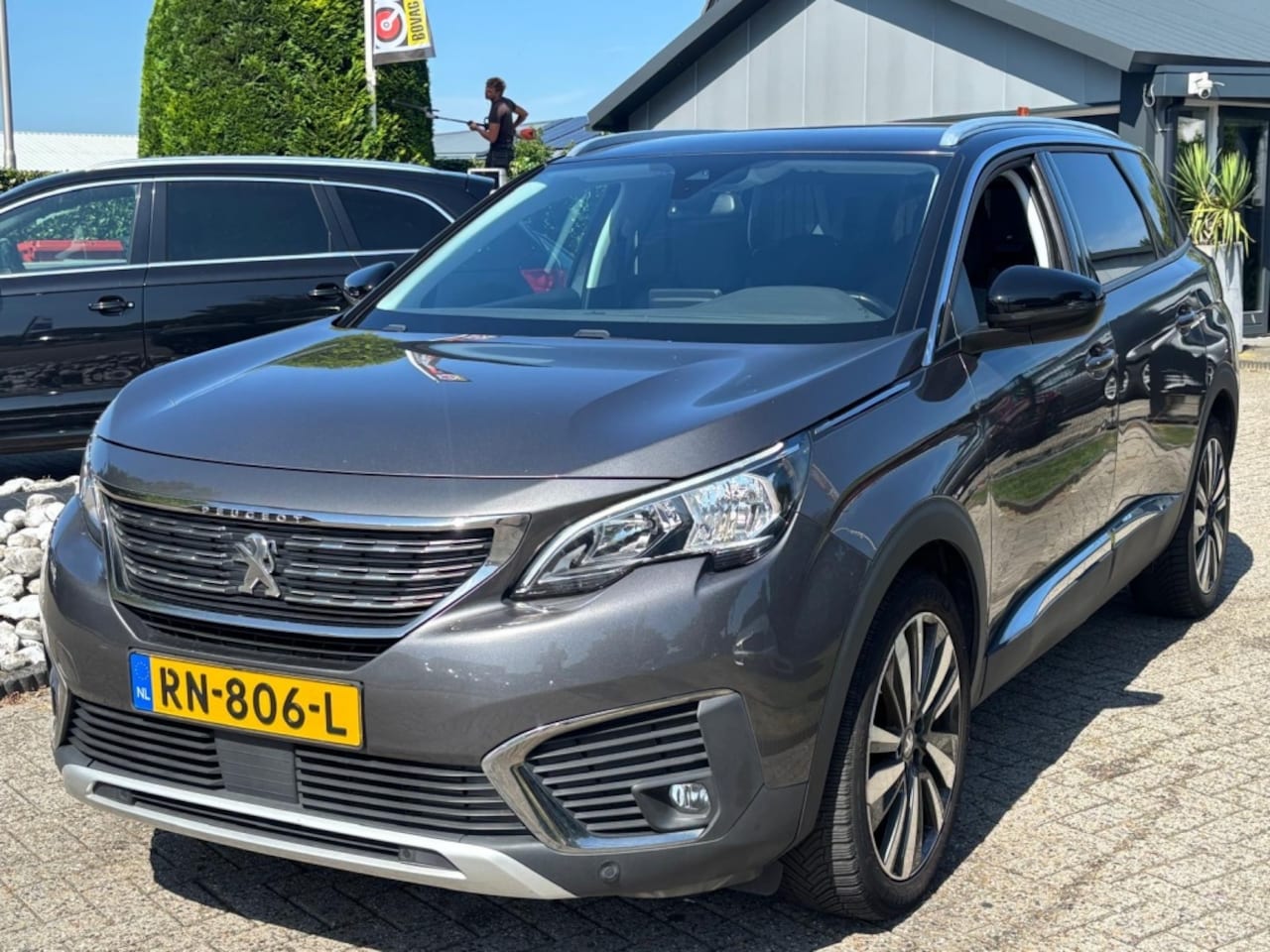 Peugeot 5008 - 1.2 Benzine Allure 7-Persoons 2018 Trekhaak NL Auto - AutoWereld.nl