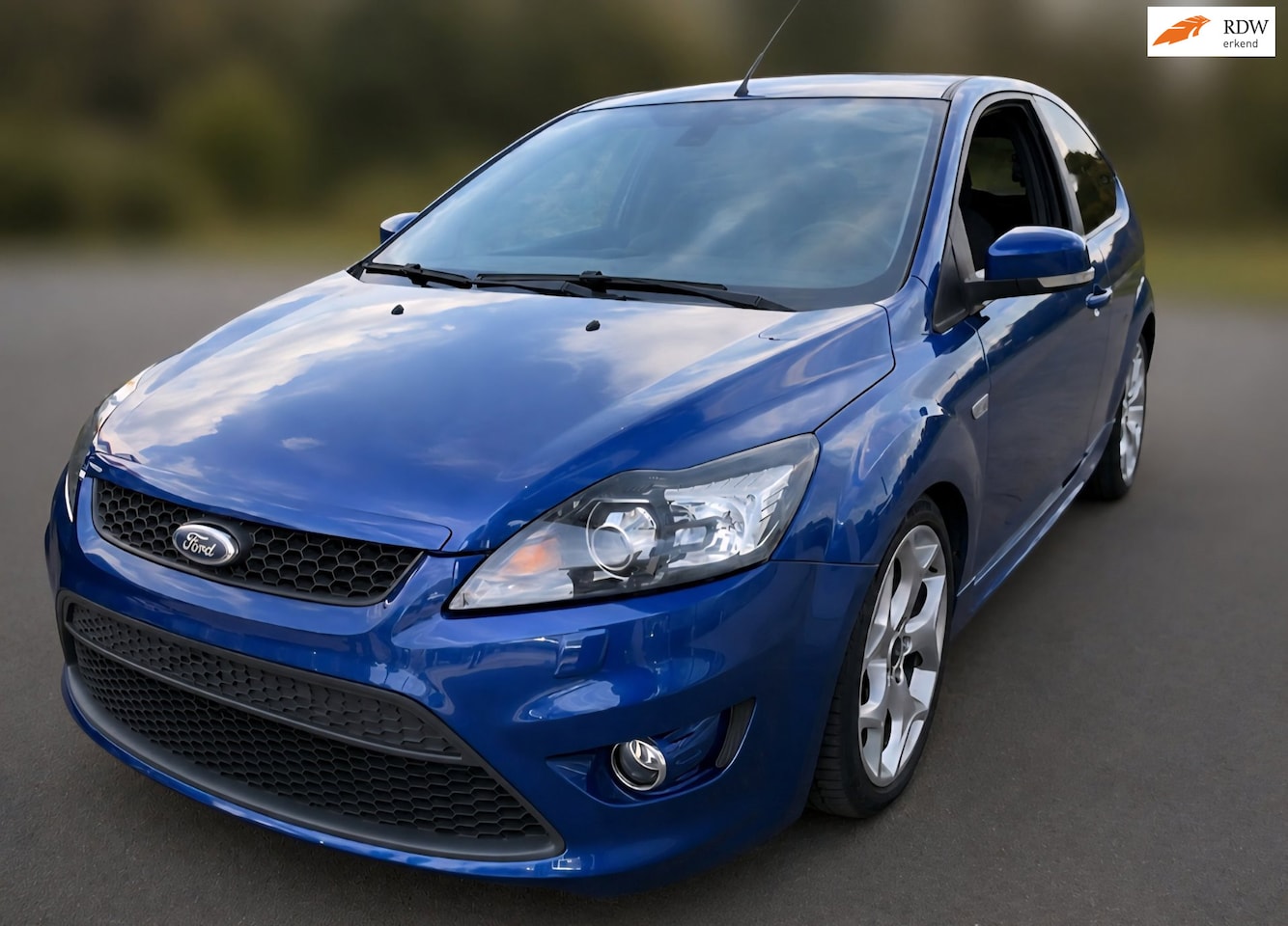 Ford Focus - 2.5 ST Xenon Clima Stoelv. 18" - AutoWereld.nl