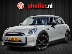 MINI 5-Deurs - 1.5 One Essential Full map navigatie/ Climate control/ DAB+/ Carplay/ Cruise control