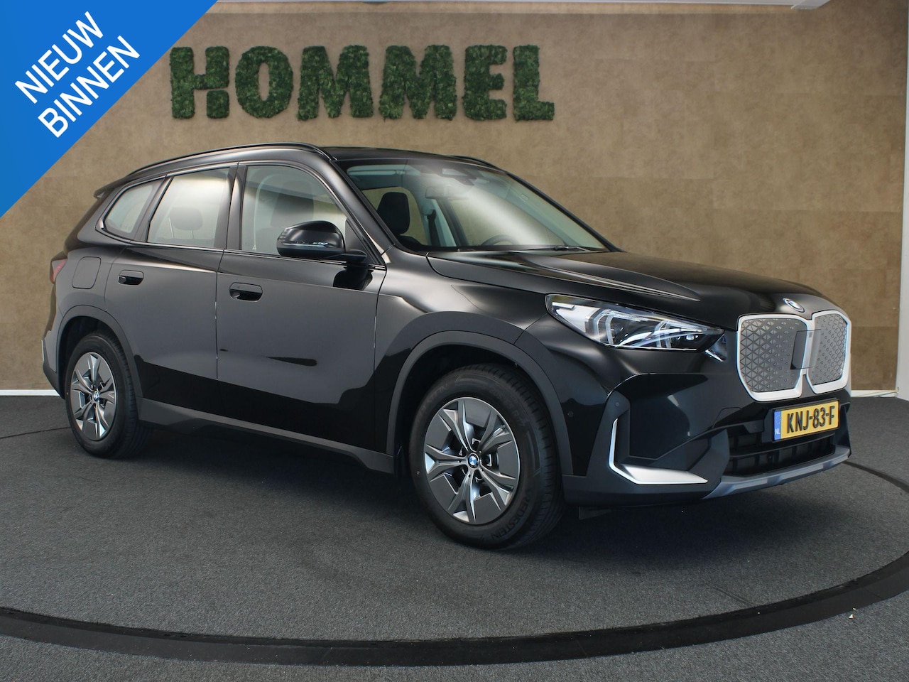 BMW iX1 - xDrive30 67 kWh M Sport Edition AWD - NIEUWE AUTO! - ORIGINEEL NEDERLANDSE AUTO -AANHANGER - AutoWereld.nl