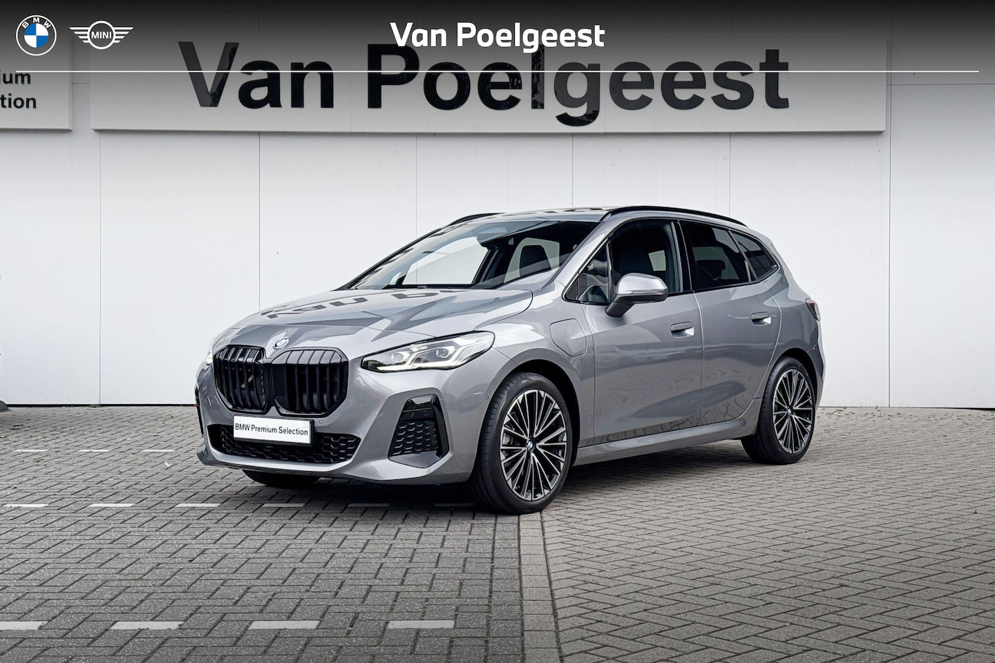 BMW 2-serie Active Tourer - 225e xDrive | Travel Pack | M Sport | Trekhaak | Premium Pack | - AutoWereld.nl