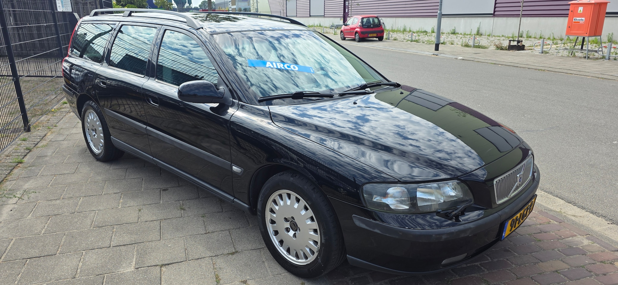Volvo V70 - 2.4